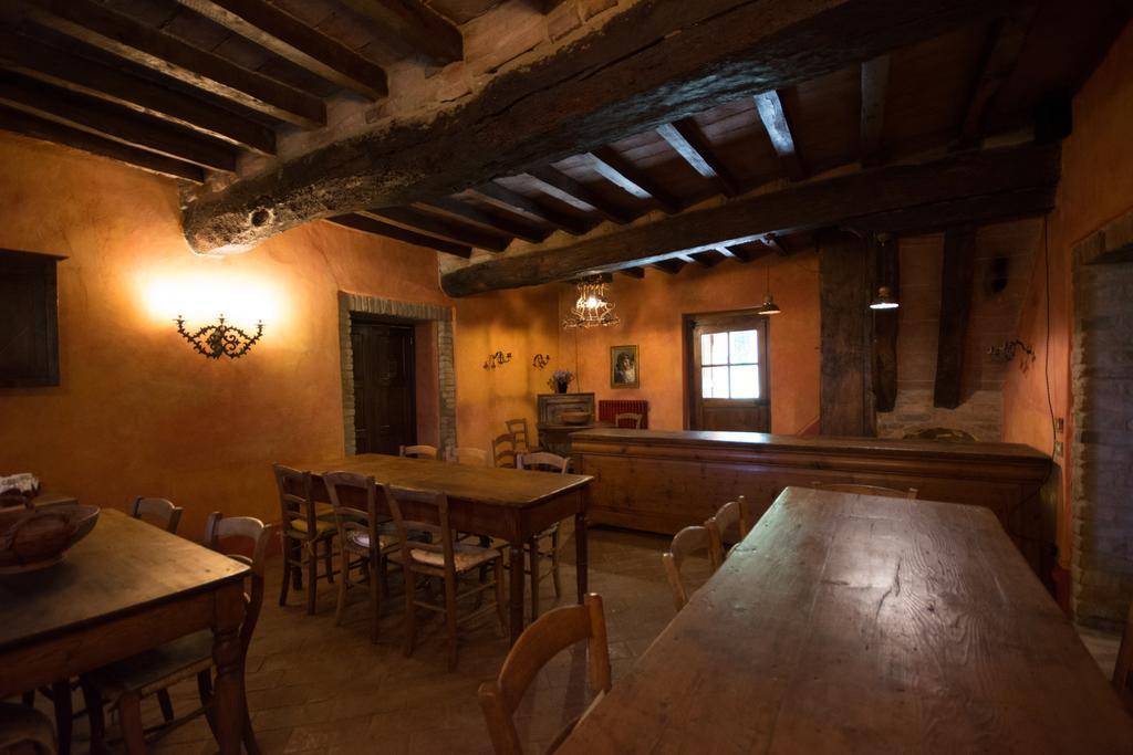 Locanda Dei Melograni Gossolengo ภายนอก รูปภาพ