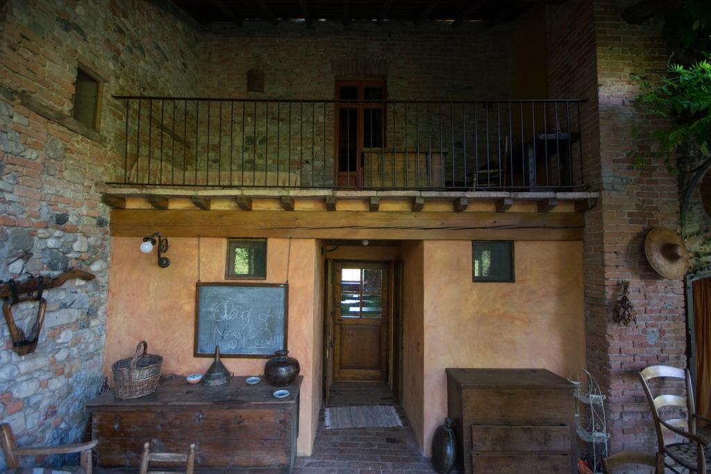 Locanda Dei Melograni Gossolengo ภายนอก รูปภาพ