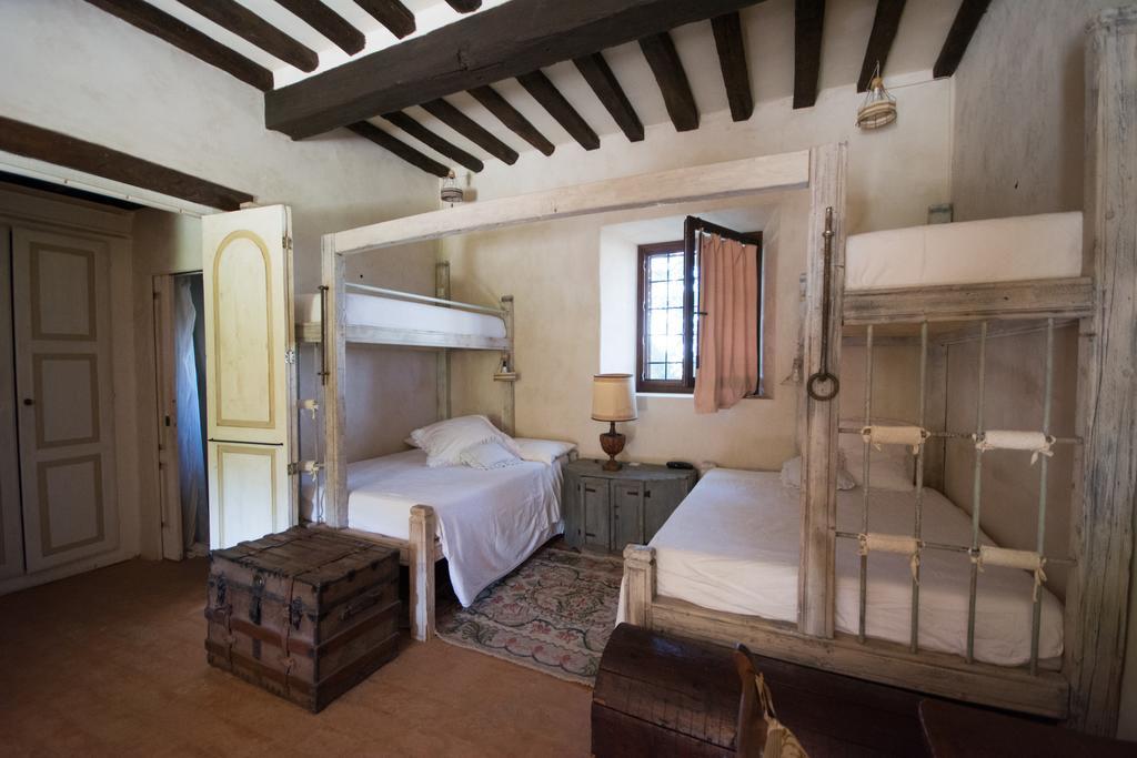 Locanda Dei Melograni Gossolengo ภายนอก รูปภาพ