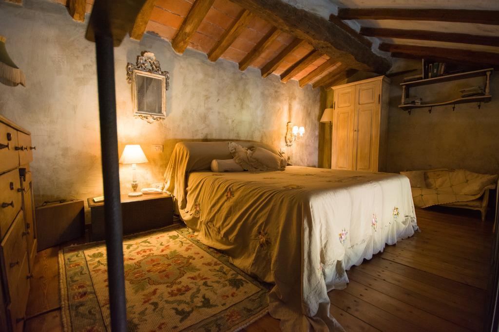Locanda Dei Melograni Gossolengo ภายนอก รูปภาพ